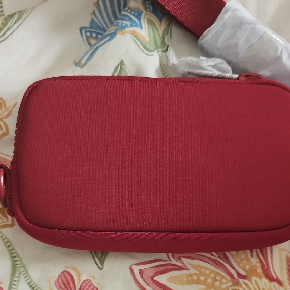 Dagne Dover Scarlet Crossbody Bag - Picture 2 of 5
